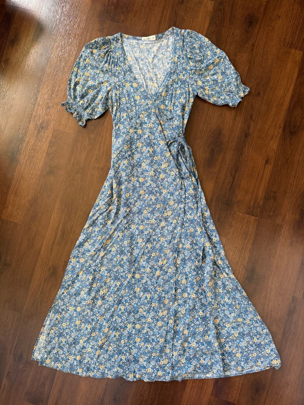 Natural Life Floral Maxi Wrap Dress Blue Sz M Peasant Boho Prairie Cottagecore